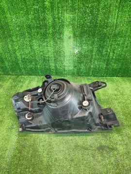 ФАРА НА MITSUBISHI PAJERO V65W