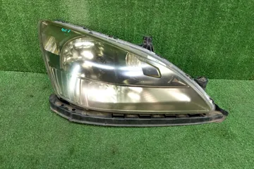 ФАРА НА HONDA INSPIRE UC1