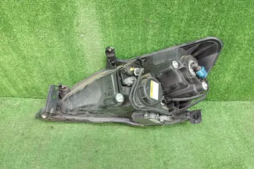 ФАРА НА HONDA INSPIRE UC1