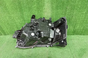 ФАРА НА TOYOTA LITE ACE S402M