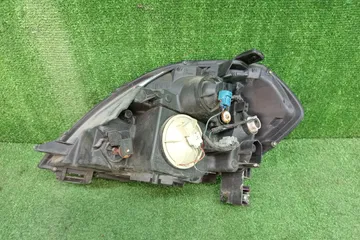 ФАРА НА NISSAN TEANA J31