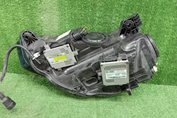 ФАРА НА AUDI A3 8V