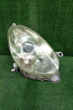 ФАРА НА TOYOTA PASSO KGC30