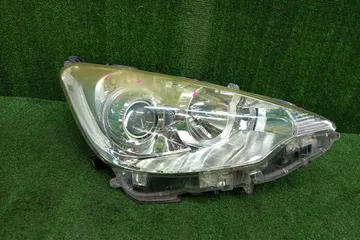 ФАРА НА TOYOTA AQUA NHP10