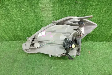 ФАРА НА TOYOTA PASSO KGC10