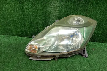 ФАРА НА TOYOTA PASSO KGC10