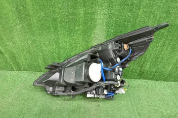 ФАРА НА NISSAN TEANA J32