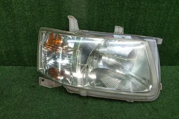 ФАРА НА TOYOTA SUCCEED NCP51V