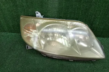ФАРА НА TOYOTA COROLLA NZE121