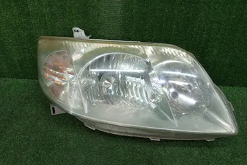 ФАРА НА TOYOTA COROLLA NZE121