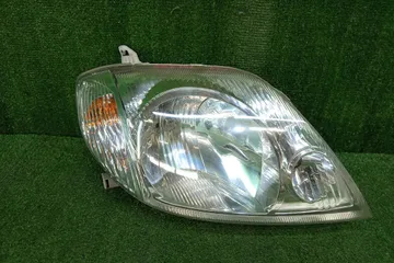 ФАРА НА TOYOTA COROLLA NZE121