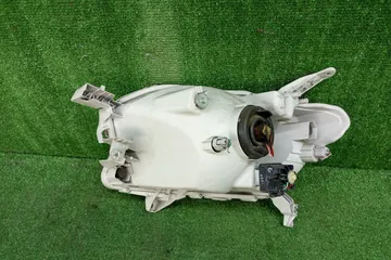 ФАРА НА TOYOTA PROBOX NCP160V