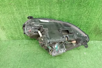 ФАРА НА NISSAN SKYLINE V35