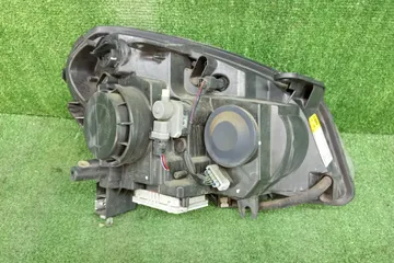 ФАРА НА NISSAN DUALIS J10