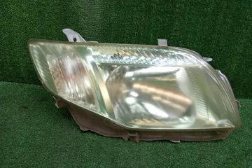 ФАРА НА TOYOTA COROLLA  AXIO NZE141
