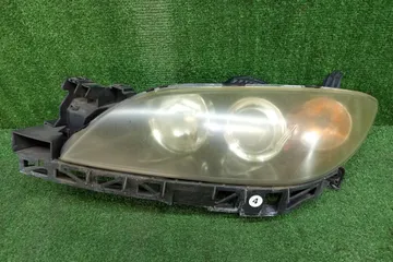 ФАРА НА MAZDA AXELA BK3P