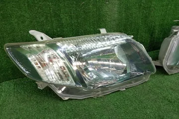 ФАРА НА TOYOTA COROLLA FIELDER NZE141G