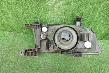 ФАРА НА NISSAN SUNNY B15