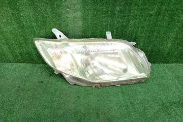 ФАРА НА TOYOTA COROLLA  AXIO NZE141