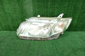 ФАРА НА TOYOTA COROLLA  AXIO NZE141