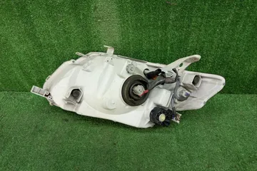 ФАРА НА TOYOTA COROLLA FIELDER NZE141G