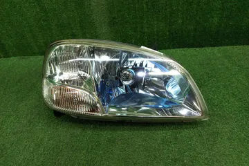ФАРА НА SUZUKI SWIFT HT51S