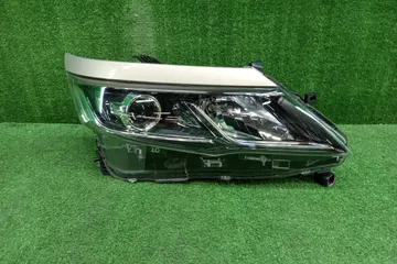 ФАРА НА NISSAN SERENA C27