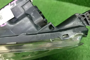 ФАРА НА MITSUBISHI COLT PLUS Z23W