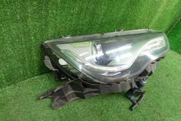 ФАРА НА AUDI A1 8X1