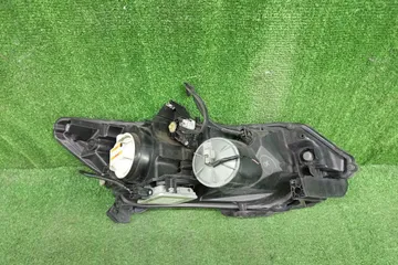 ФАРА НА HONDA INSIGHT ZE2