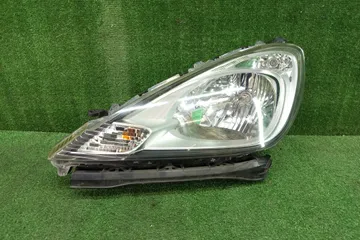 ФАРА НА HONDA FIT GE6