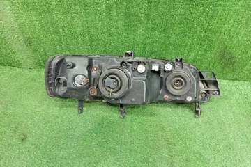 ФАРА НА HONDA INSPIRE UA2