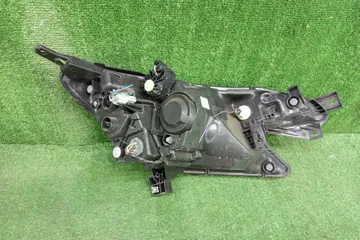 ФАРА НА NISSAN NOTE E12