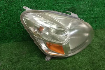 ФАРА НА TOYOTA PLATZ NCP12