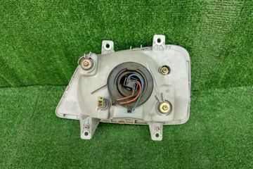 ФАРА НА TOYOTA CAMI J100E