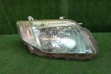 ФАРА НА TOYOTA COROLLA  AXIO NZE141