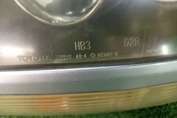 ФАРА НА TOYOTA HARRIER MCU15W