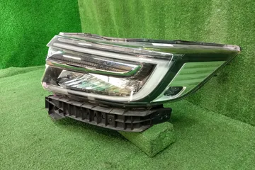 ФАРА НА HONDA STEPWGN RP3