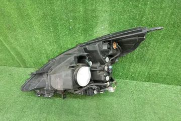 ФАРА НА NISSAN TEANA J32