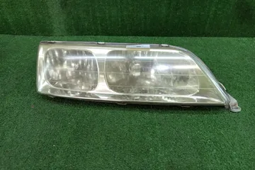 ФАРА НА TOYOTA MARK II GX100