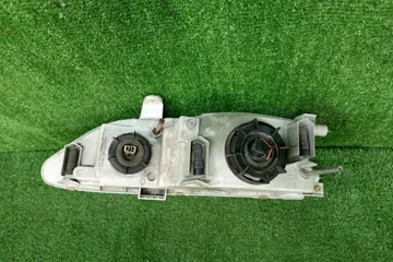 ФАРА НА TOYOTA CARINA ED ST202