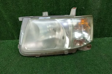 ФАРА НА TOYOTA SUCCEED NCP51V
