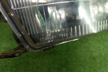 ФАРА НА MITSUBISHI GALANT EA1A