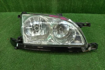 ФАРА НА TOYOTA CALDINA ST210G