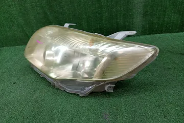 ФАРА НА TOYOTA COROLLA  AXIO NZE141
