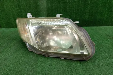ФАРА НА TOYOTA COROLLA  AXIO NZE141