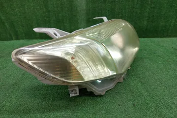 ФАРА НА TOYOTA COROLLA  AXIO NZE141