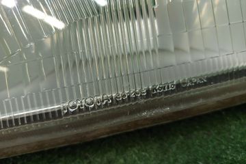 ФАРА НА TOYOTA CROWN GS151