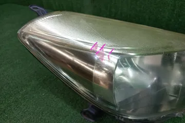 ФАРА НА TOYOTA VITZ NCP131