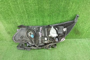 ФАРА НА HONDA FREED GB8